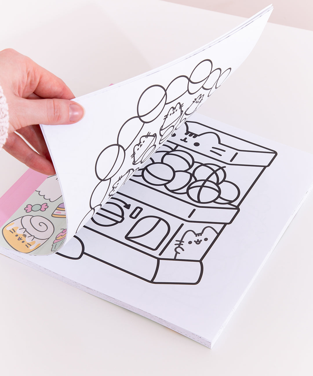 Coloring_Cuteness_A_Pusheen_Coloring_Activity_Book_019_web
